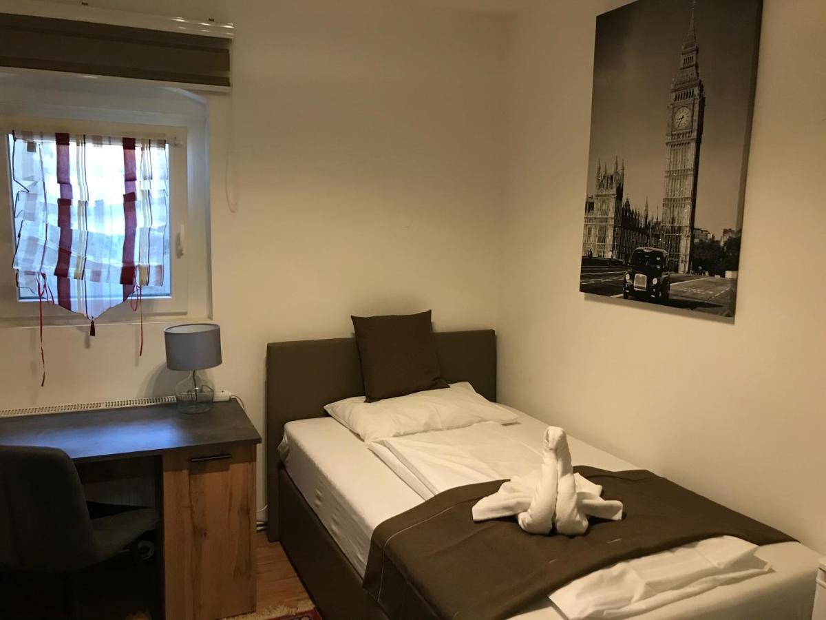 Hotel-Restaurant Zum Donaueck Mauthausen Eksteriør bilde