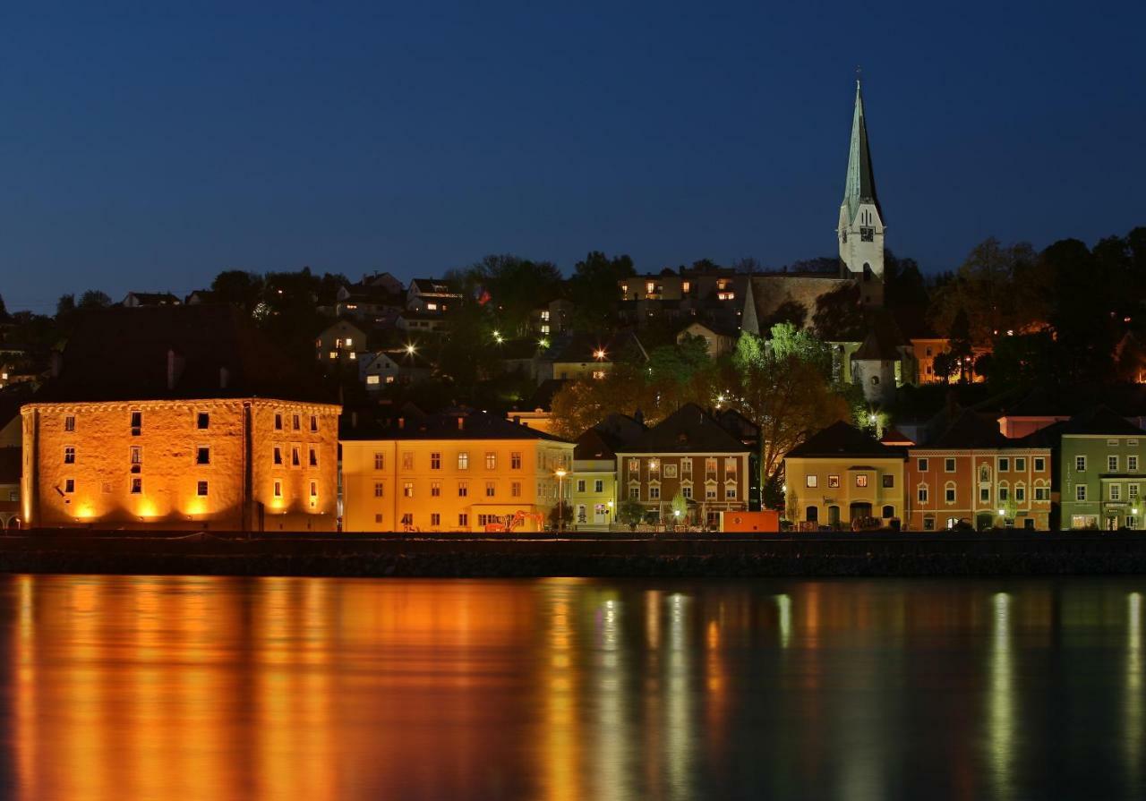 Hotel-Restaurant Zum Donaueck Mauthausen Eksteriør bilde