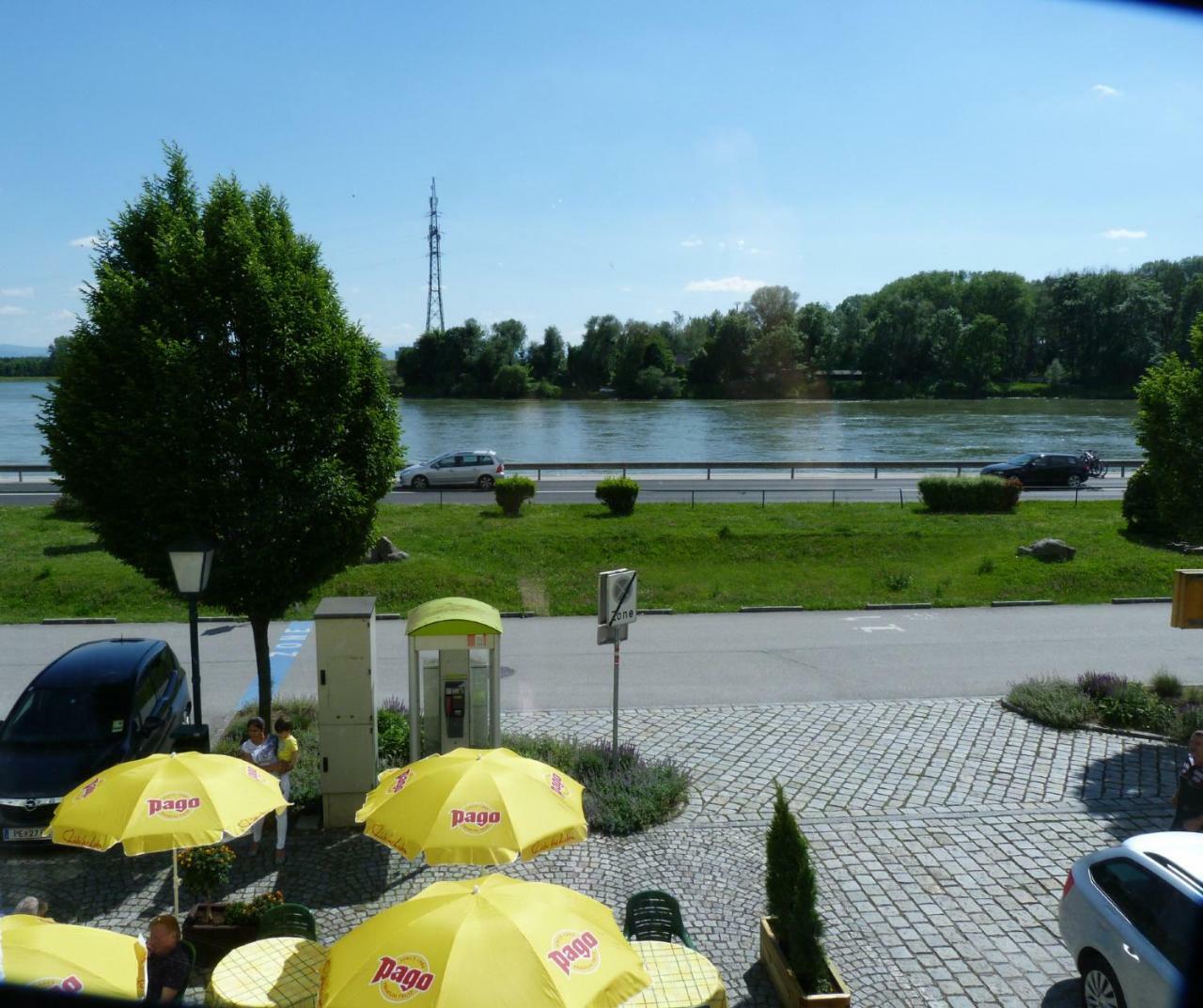 Hotel-Restaurant Zum Donaueck Mauthausen Eksteriør bilde